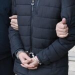 sokaklar-guven-sorusturmasinda-21-tutuklama-sokak-hakki-adiyla-para-talep-ettiler-uKwwTYOs